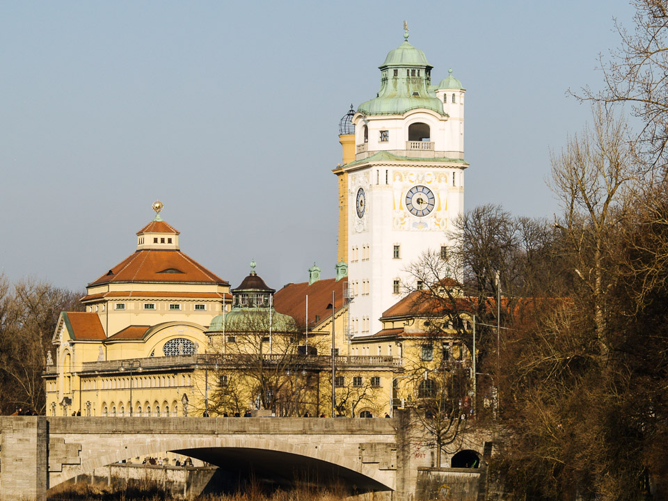 MÃ¼ller-Public-Bath.jpg