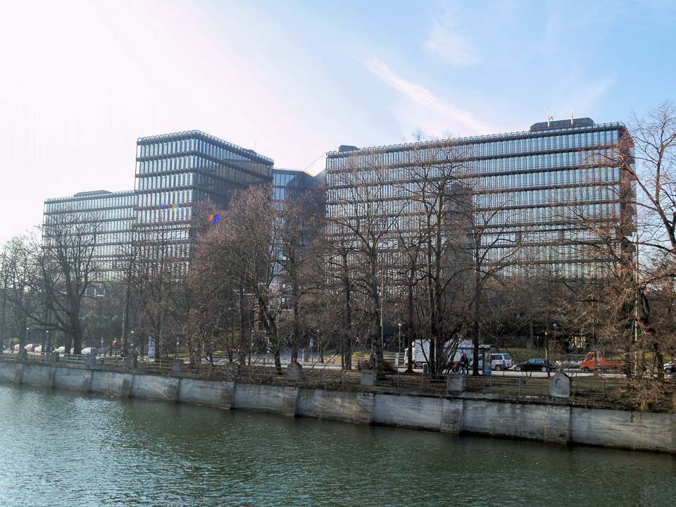 european-patent-office-isar-building_2256261062_o.jpg