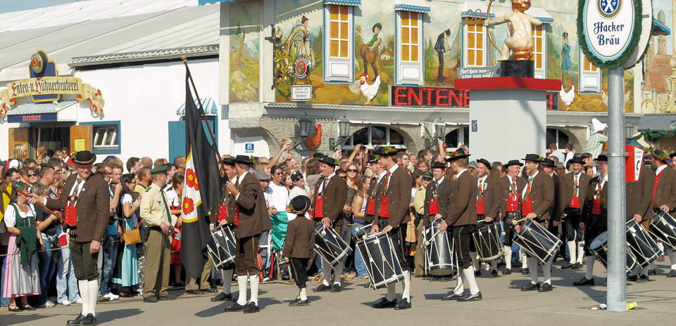 bob-visit-2007-sep-236-oktoberfest_1429244728_o.jpg