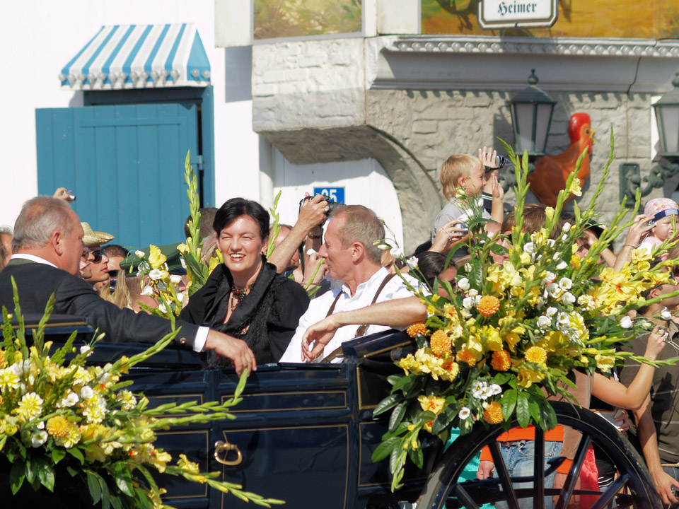 bob-visit-2007-sep-239-oktoberfest_1428442599_o.jpg