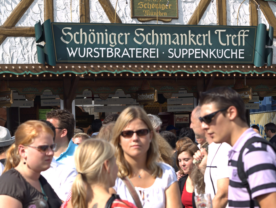 oktoberfest-2009-p9263525_3959627413_o.jpg