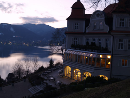 hotel-bayern-tegernsee-2_2249126194_o.jpg