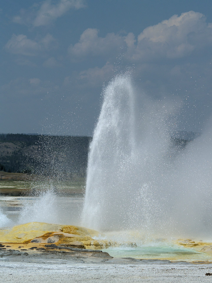 yellowstone-2008-023_2705255343_o.jpg