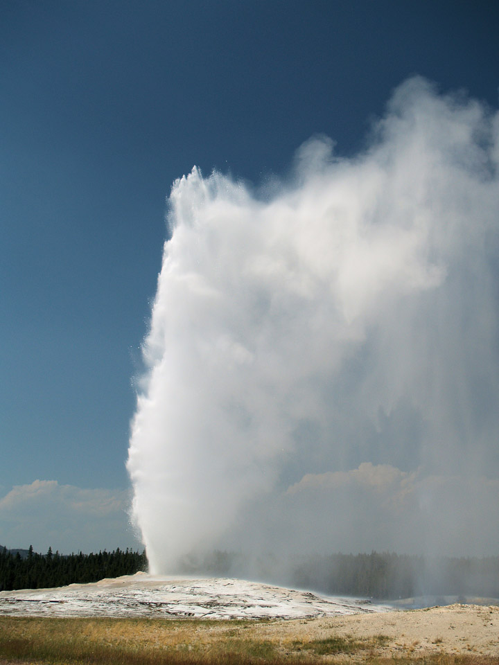 yellowstone-2008-034_2705746765_o.jpg