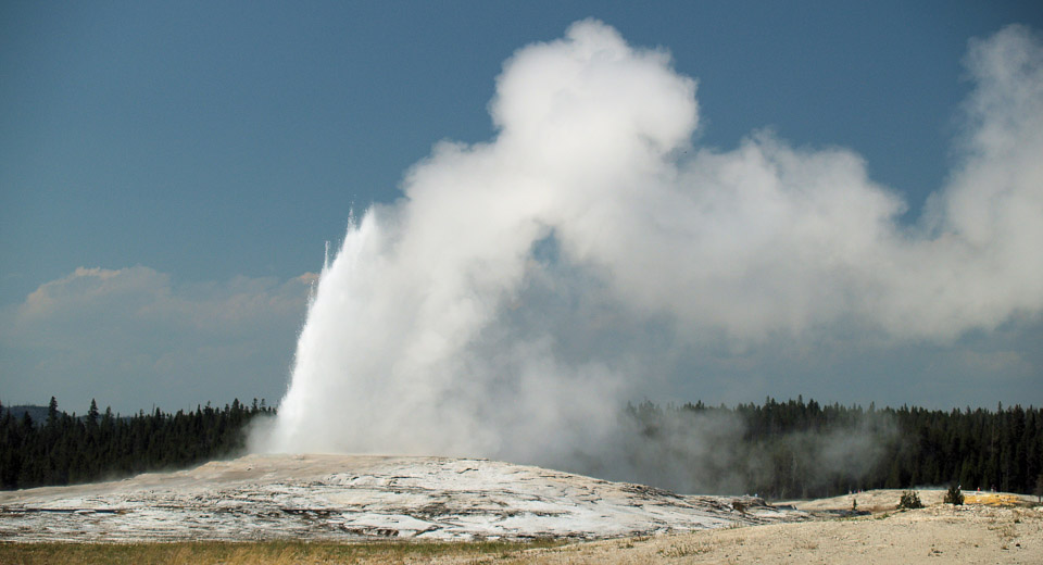 yellowstone-2008-040_2706659100_o.jpg