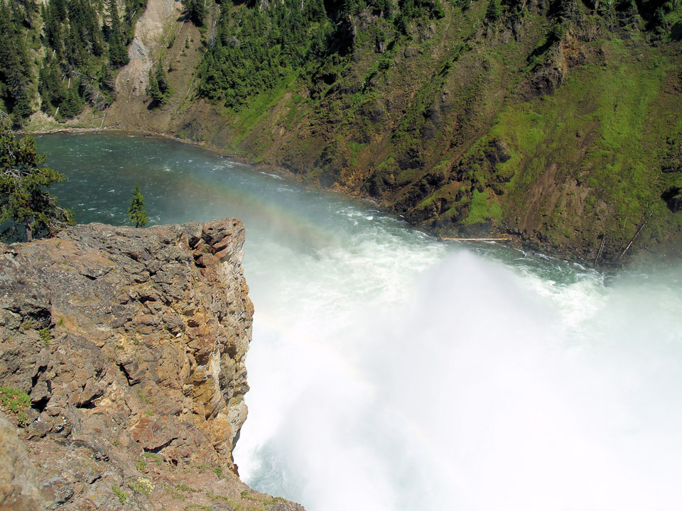 yellowstone-2008-115_2713517100_o.jpg